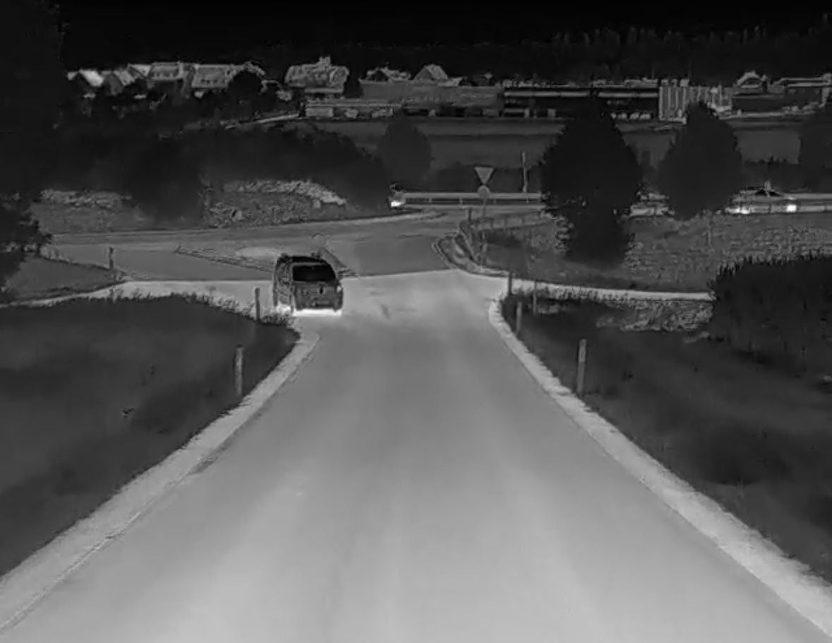 MT6 fixed thermal imaging device